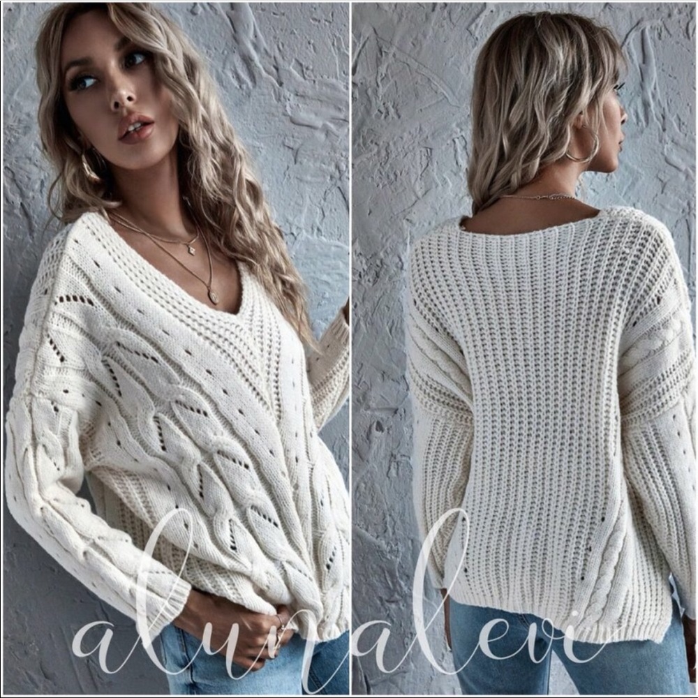 Detailed Cable Knit Oversized Sweater